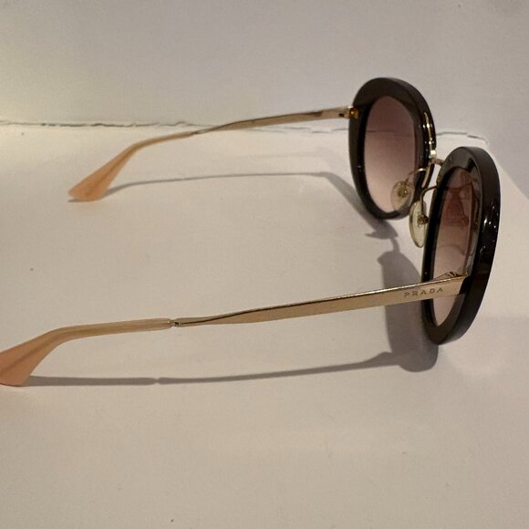 Prada Women\'s Oval Faced Sunglasses main image 6